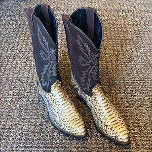 Men’s Wrangler Cowboy Boots